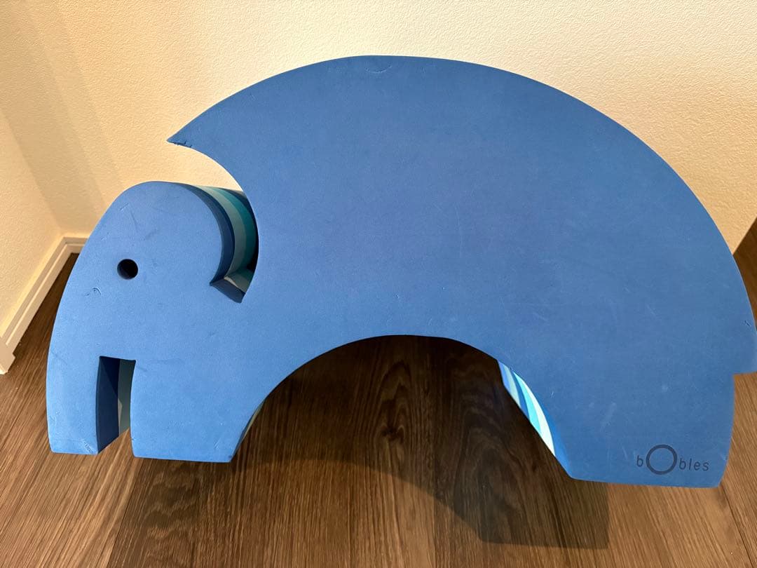 bObles 象 知育玩具 青 ボーネルンド ボブルス
