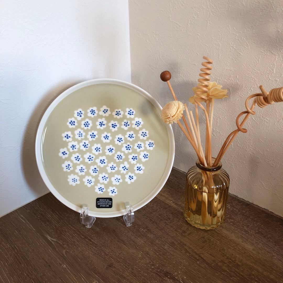 マリメッコ　プケッティ　プレート