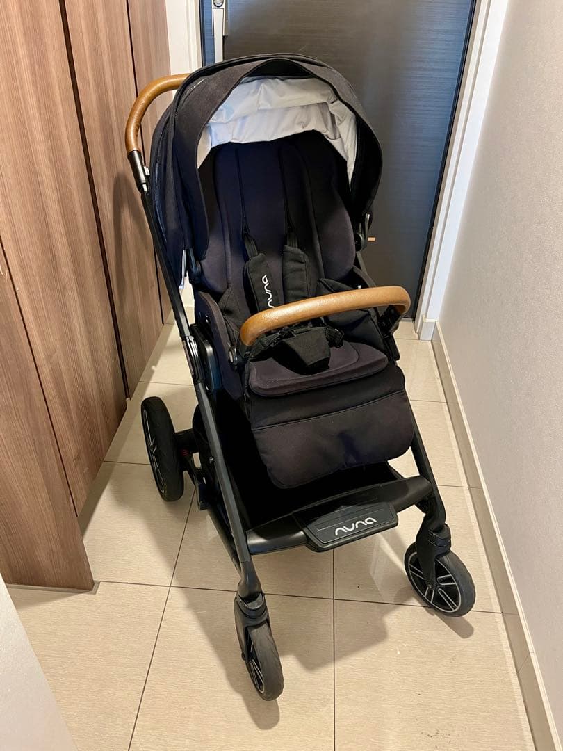 な*ら様 NUNA mixx nextベビーカー