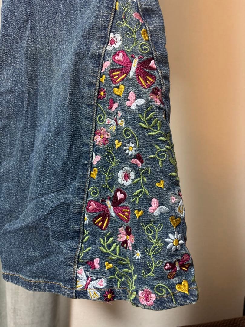 tina jojunフレアデニムパンツ