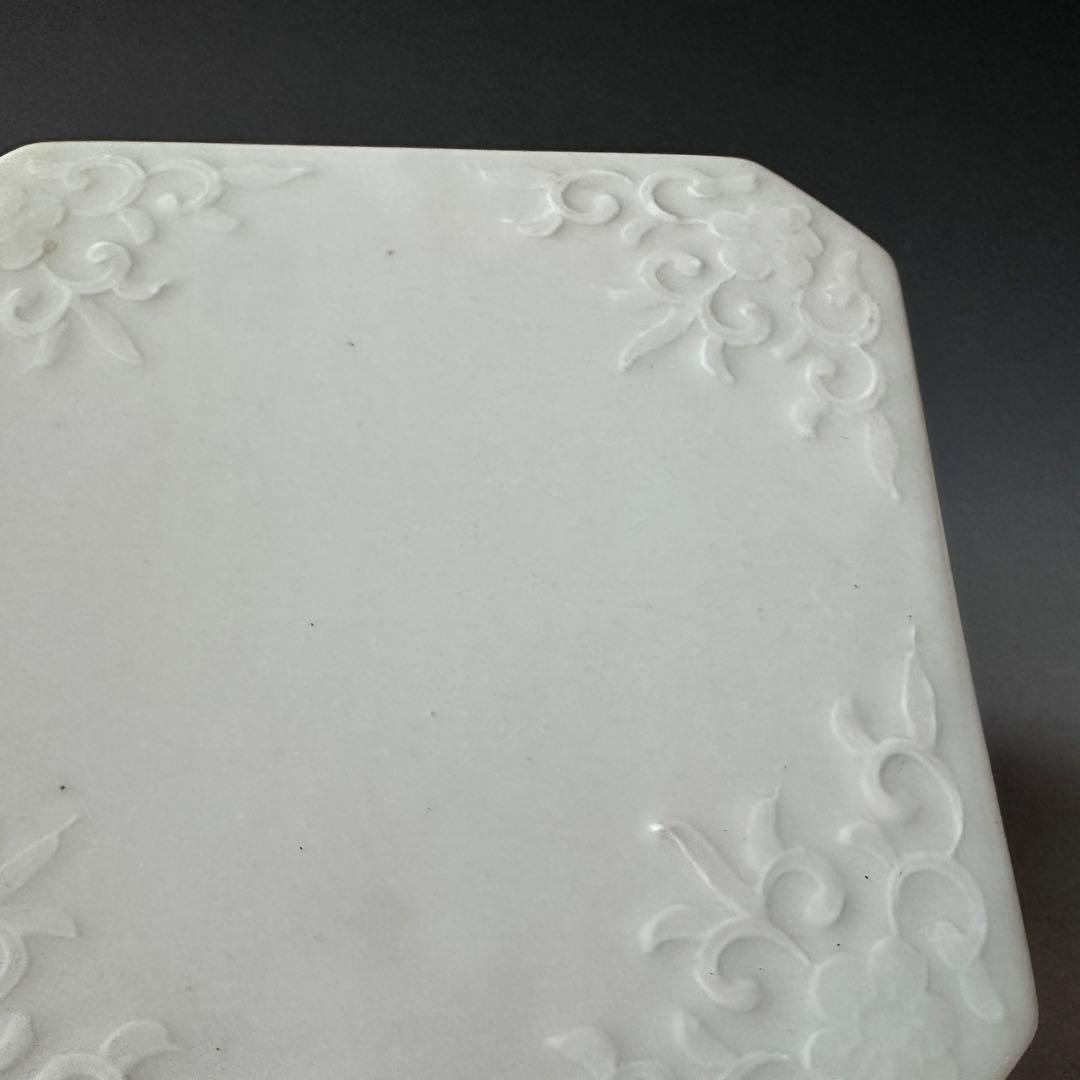 煎茶道具　白磁　唐華文　涼炉　台付　平安　春峰　共箱　煎茶　茶道具　京焼　陶芸