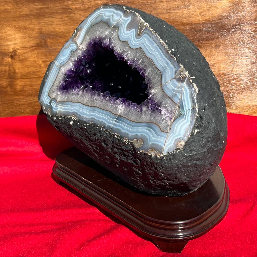 ☆極深紫の神々しい輝き☆ウルグアイ産 アメジスト ジオード 笑口 天然石 原石