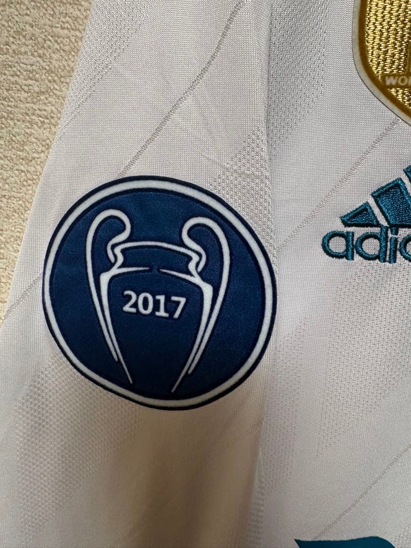 【希少】 ロナウド レアル・マドリード 17/18 CL決勝 長袖 海外Mサイズ