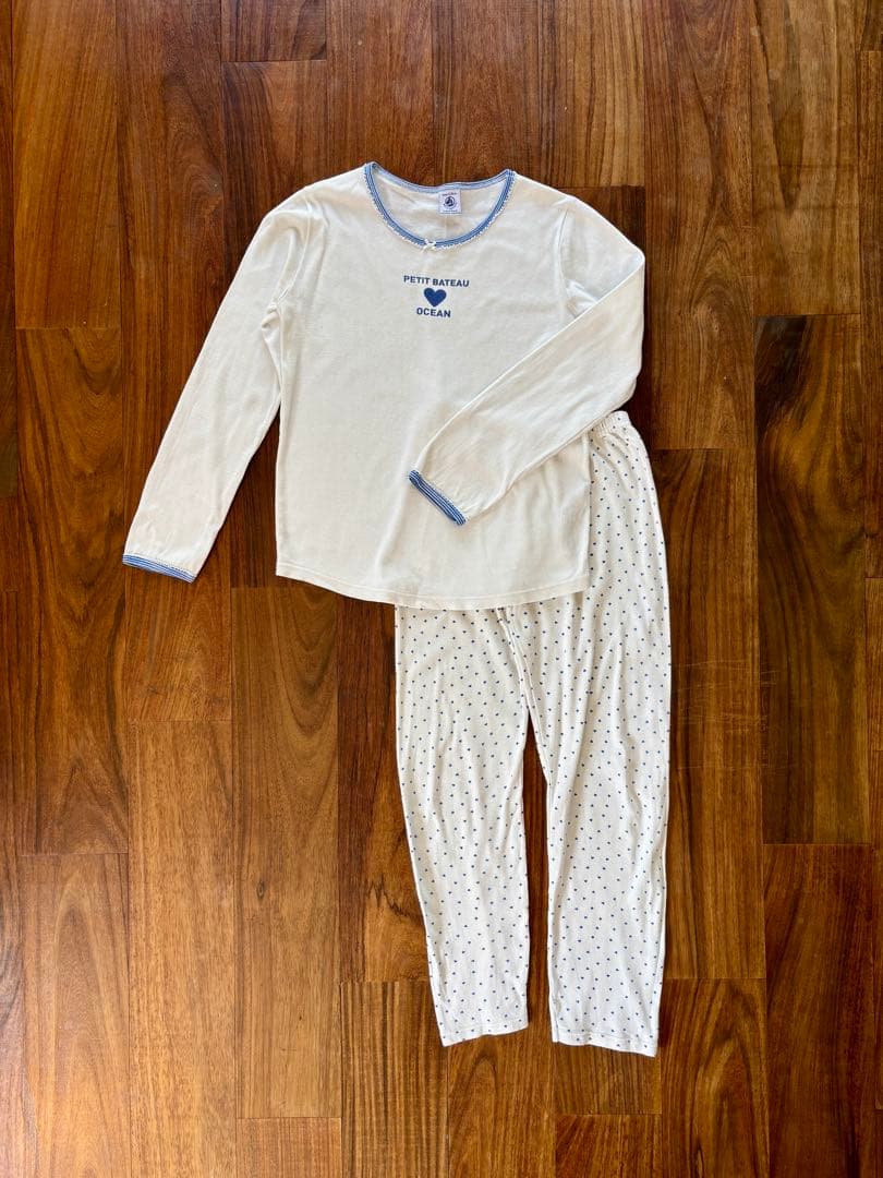 専用！caramelモヘアコート8Yとプチバトーハートパジャマ8ans