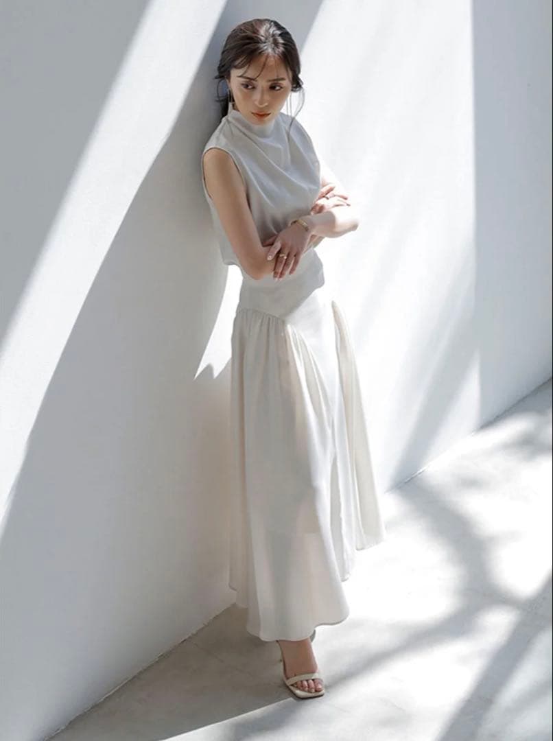 anuans アニュアンス チンツサテンサイドギャザーハイウエストスカート