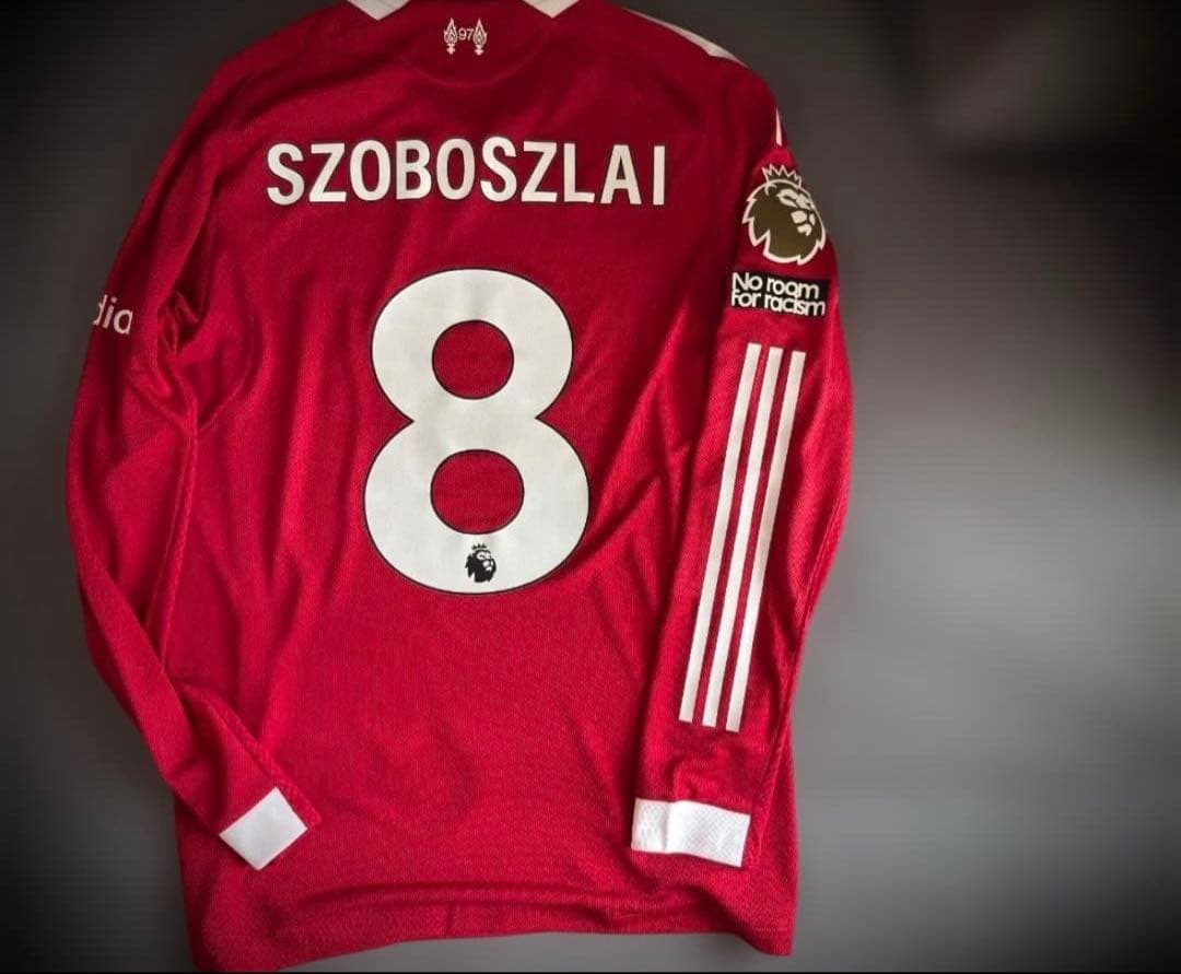 2025-26リヴァプール 8番Szoboszlaiロングスリーブユニフォーム