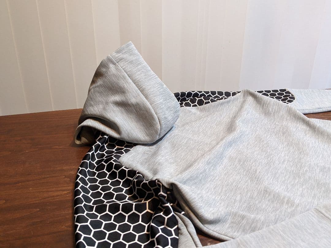 デサント　ゴルフ　ダンボール　ニット　ジャージー　ジャケット　パーカー　ウェア