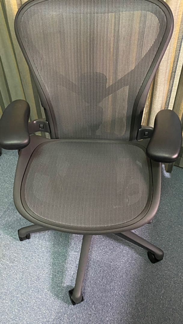 アーロンチェア リマスタード（サイズB)