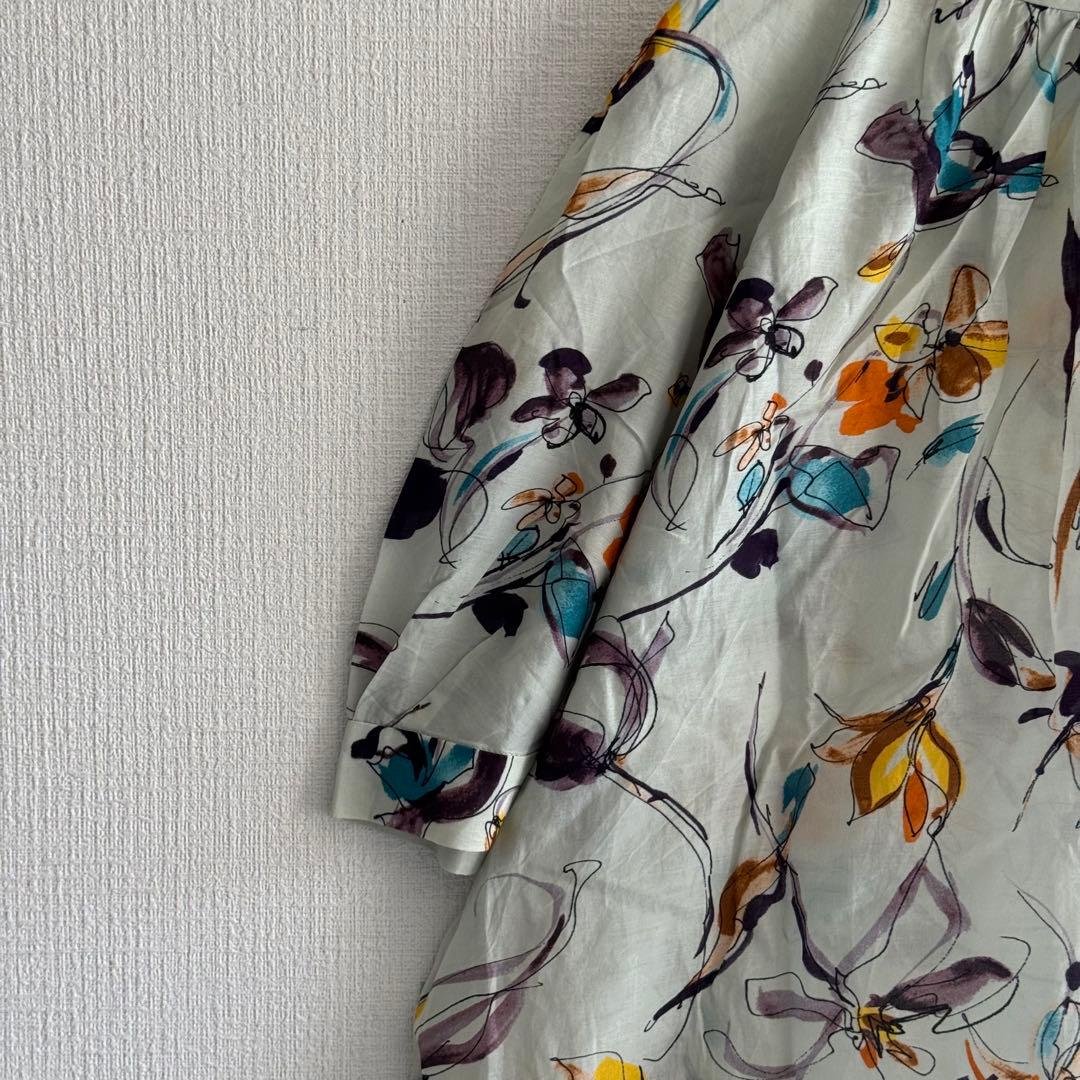 美品✨　トゥモローランドコレクション　花柄ブラウス　半袖　シルク　美シルエット