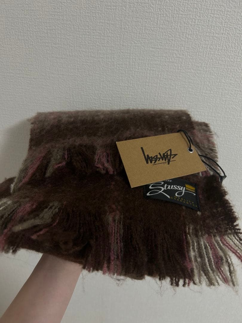 stussy マフラー