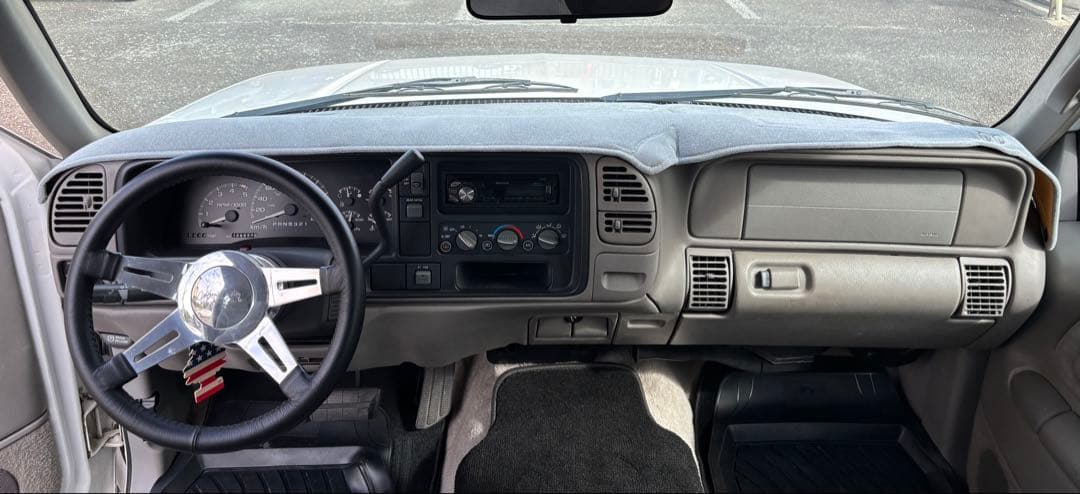 ★新品 シボレー タホ 1997ー99年 ダッシュマット サバーバン c1500