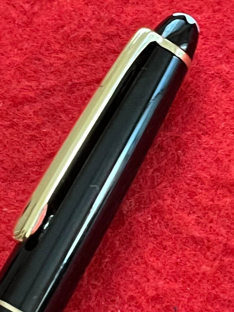 モンブランボールペン マイスターシュテュック 164 リフィル新品＋もう一本付‼️