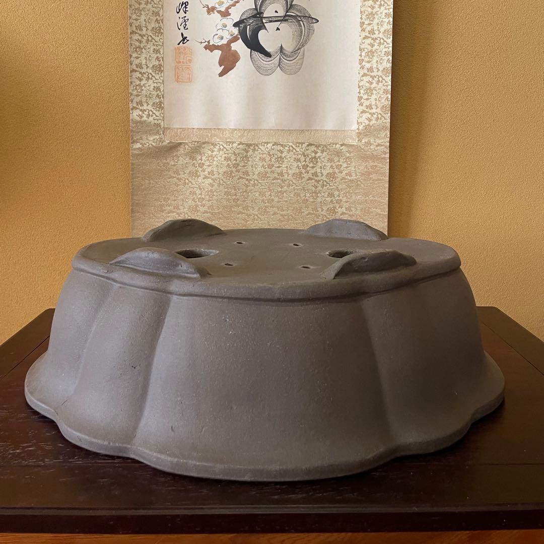 中国宜興 紫砂 木瓜下帯花足 烏泥盆栽鉢 真柏盆栽 MADE IN YIXING