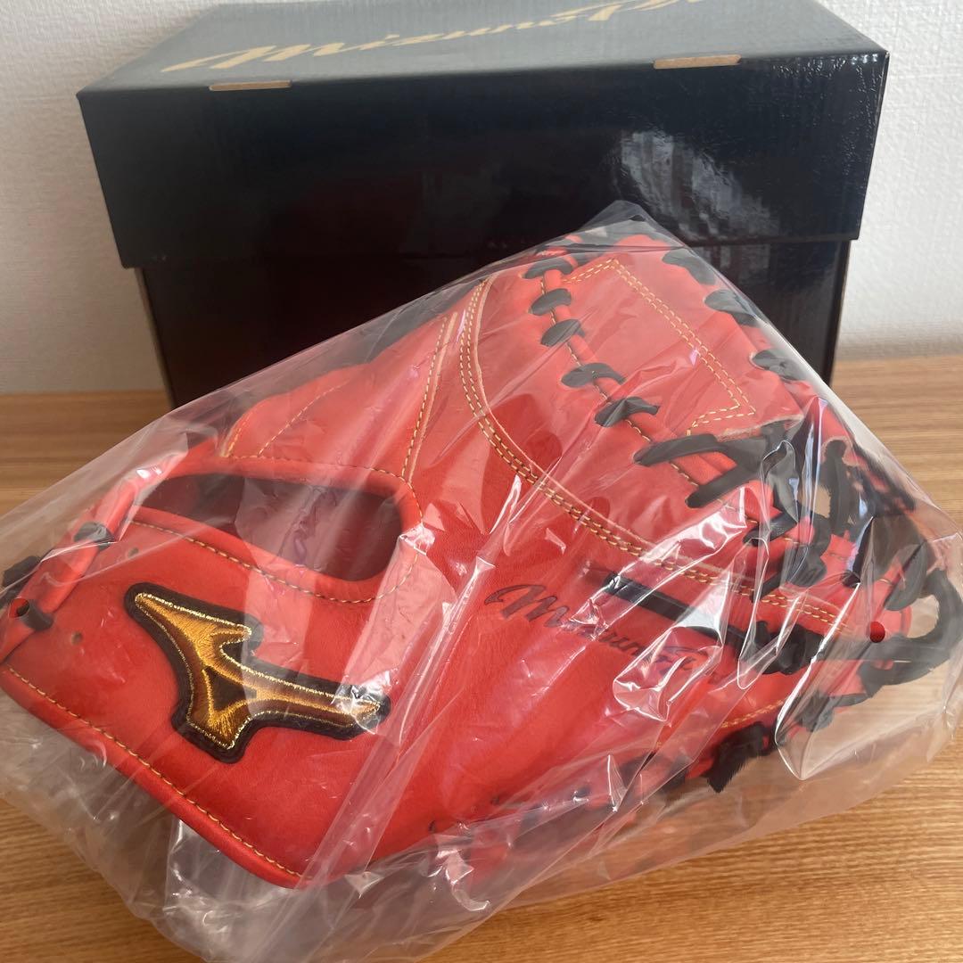 ミズノプロ　硬式用　キャッチャーミット　定価67,100円　B-D　高校野球対応