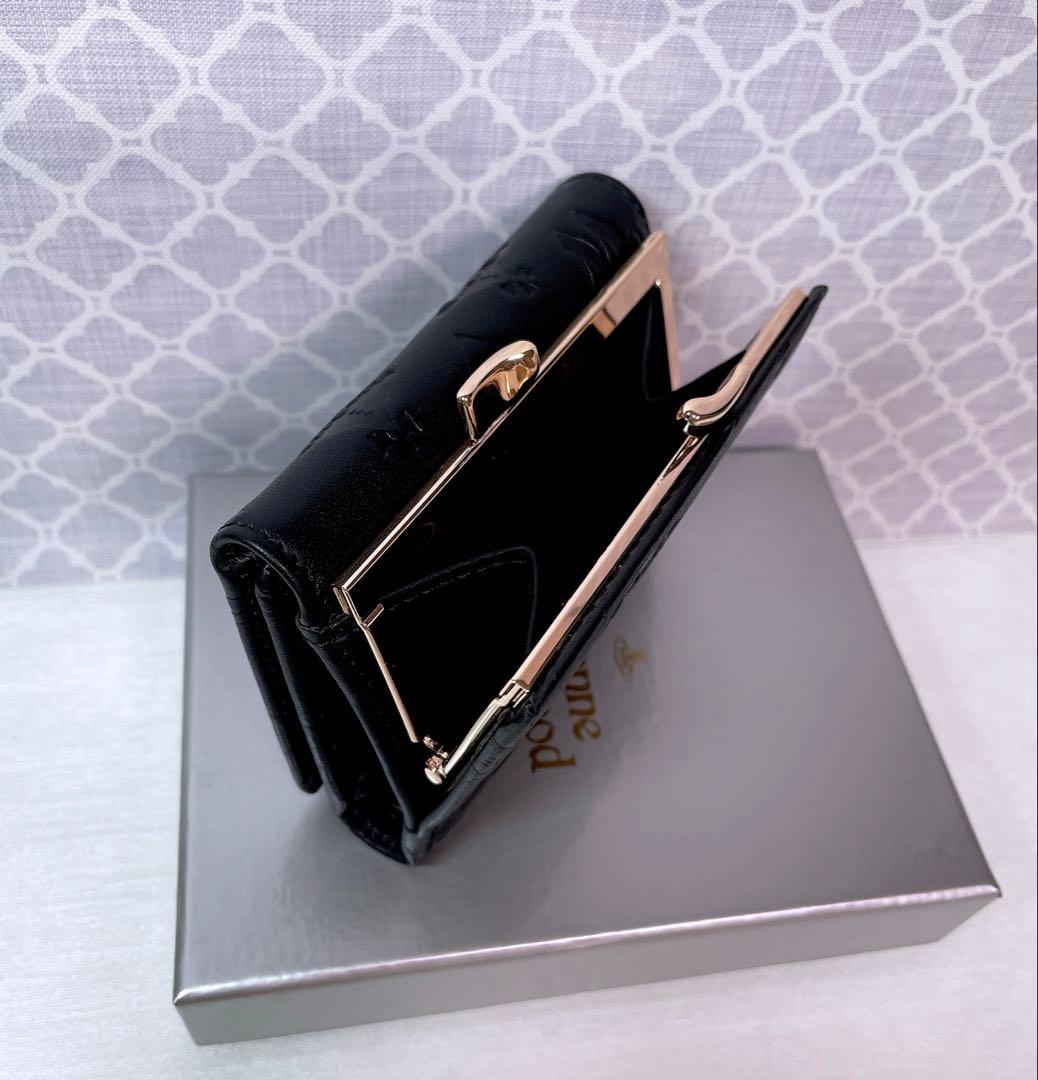 【最新❤︎新品】ヴィヴィアン・ウエストウッド　三折財布 マット黒