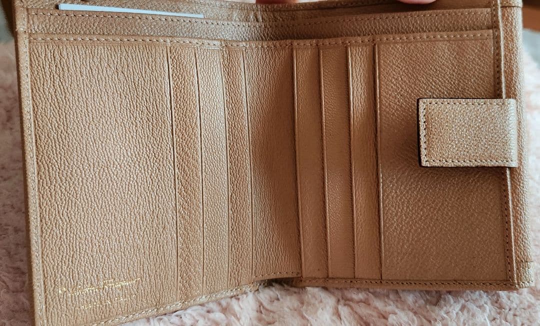 Ferragamo　財布