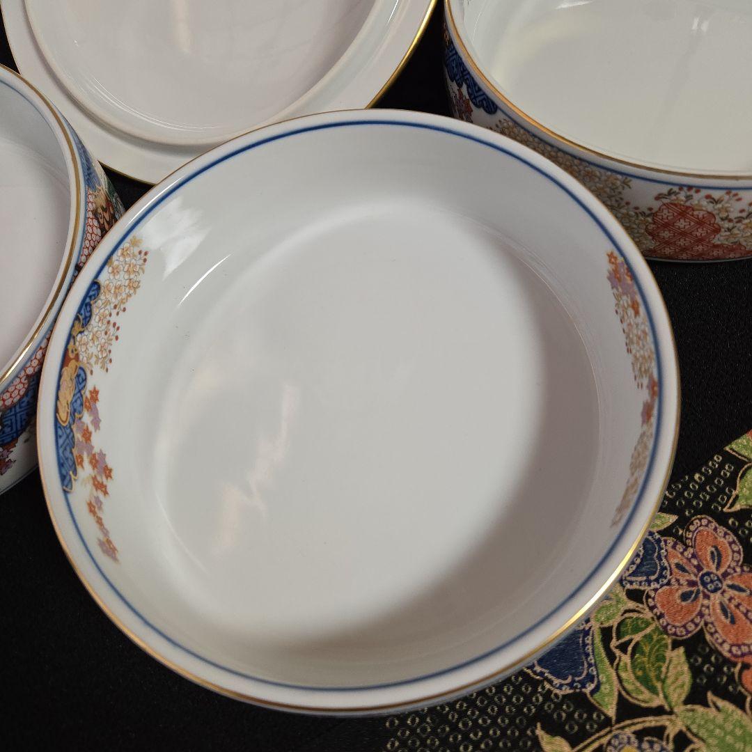 【希少な未使用美品】有田焼 其泉窯 染錦春秋紋　三段重