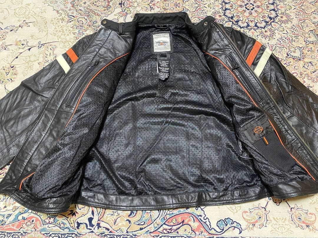 新品未使用HARLEY-DAVIDSON ブラックレザーロゴジャケット 在庫限り