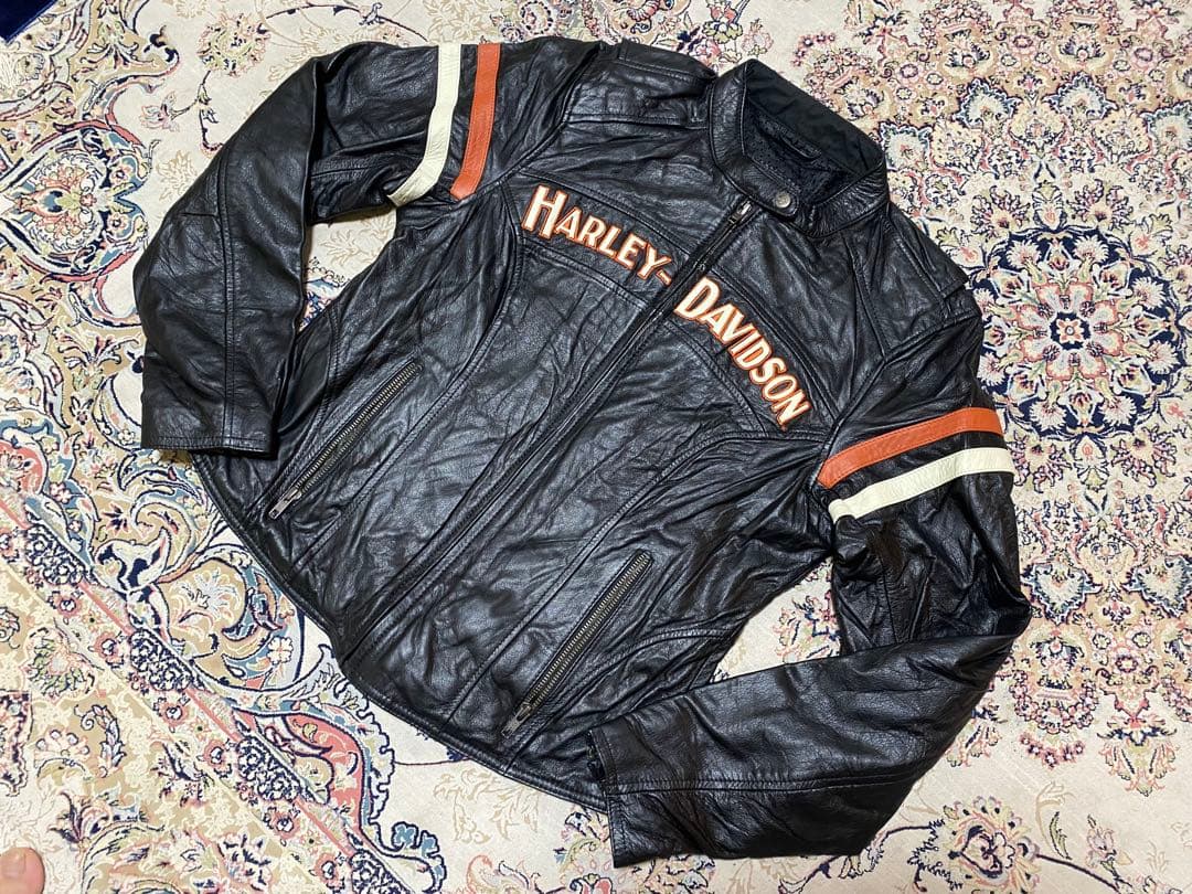 新品未使用HARLEY-DAVIDSON ブラックレザーロゴジャケット 在庫限り
