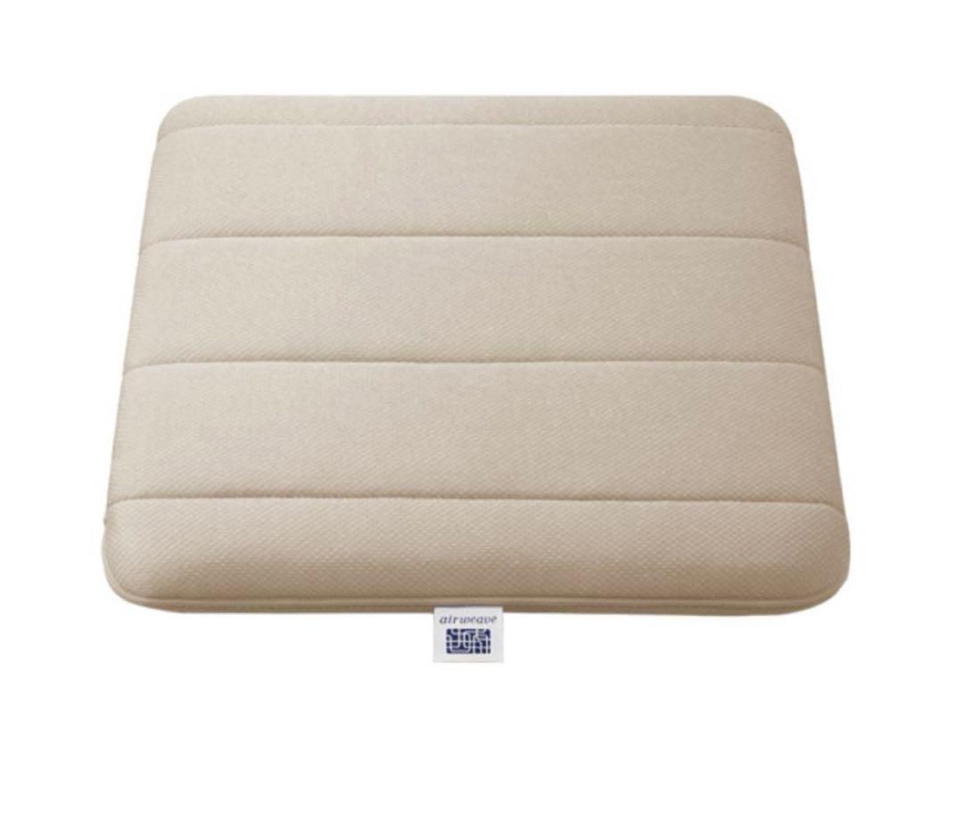 エアウィーヴ　クッション（グレー）2枚セット　新品　未使用　未開封