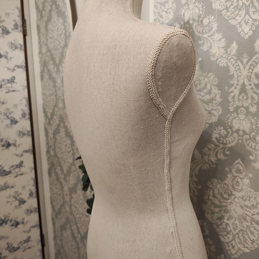 【美品】木製トルソー型マネキン　※高さ調整可能