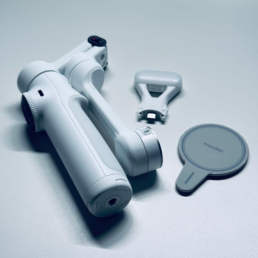 Insta360 Flow 2／スマホマウント／スポットライト