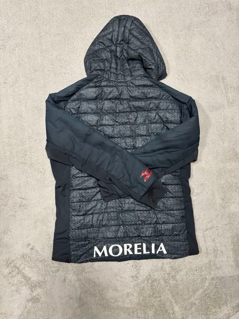 【aaa】ミズノ　MORELIA ピステ・ウィンドブレーカー セット