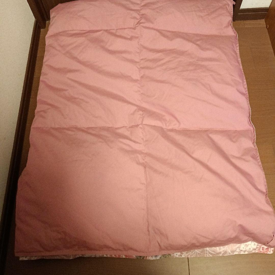 最終再値下げ新品羽毛肌掛け布団♡水鳥羽毛100%♡重さ0.4キロ軽いです。