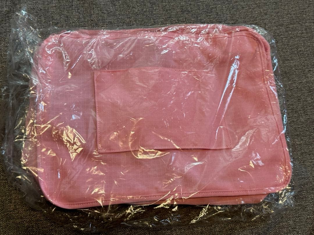 WCJ Disney　ディズニー　トラベルバッグ　ポーチ　ピンク　ミニー