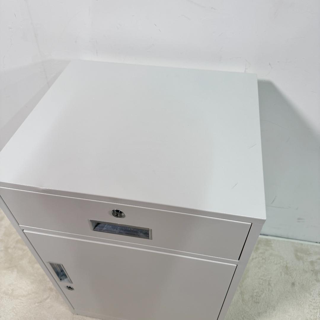 訳あり新品デスクワゴン 完成品 鍵付き収納キャビネット オフィス1668-160