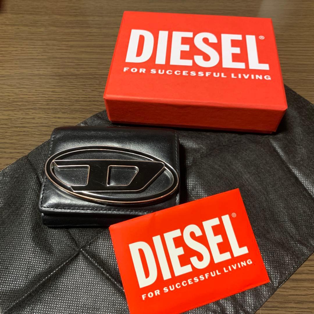 DIESEL ディーゼル　三つ折り財布 黒　箱付き