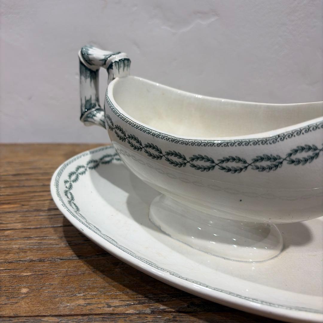 ソーシエール　サルグミンヌサルグミンヌ　ノビリス　月桂樹モチーフ　グリーン