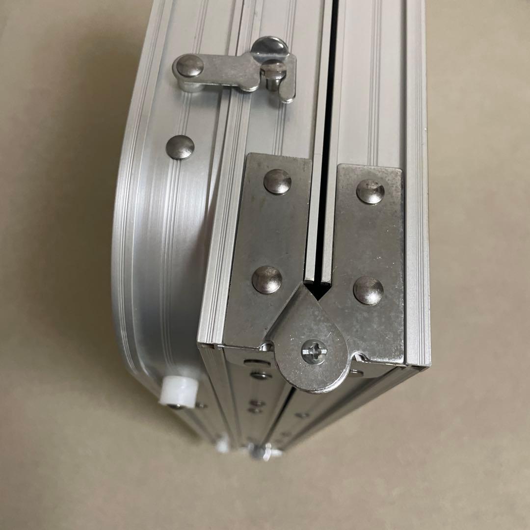 Coleman コールマン　三折テーブル 送料込み