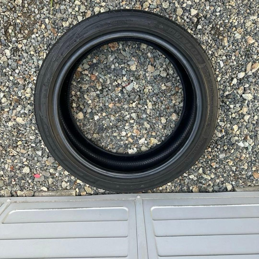 ②ダンロップ 19インチ 235/40 R19サマータイヤ　2本