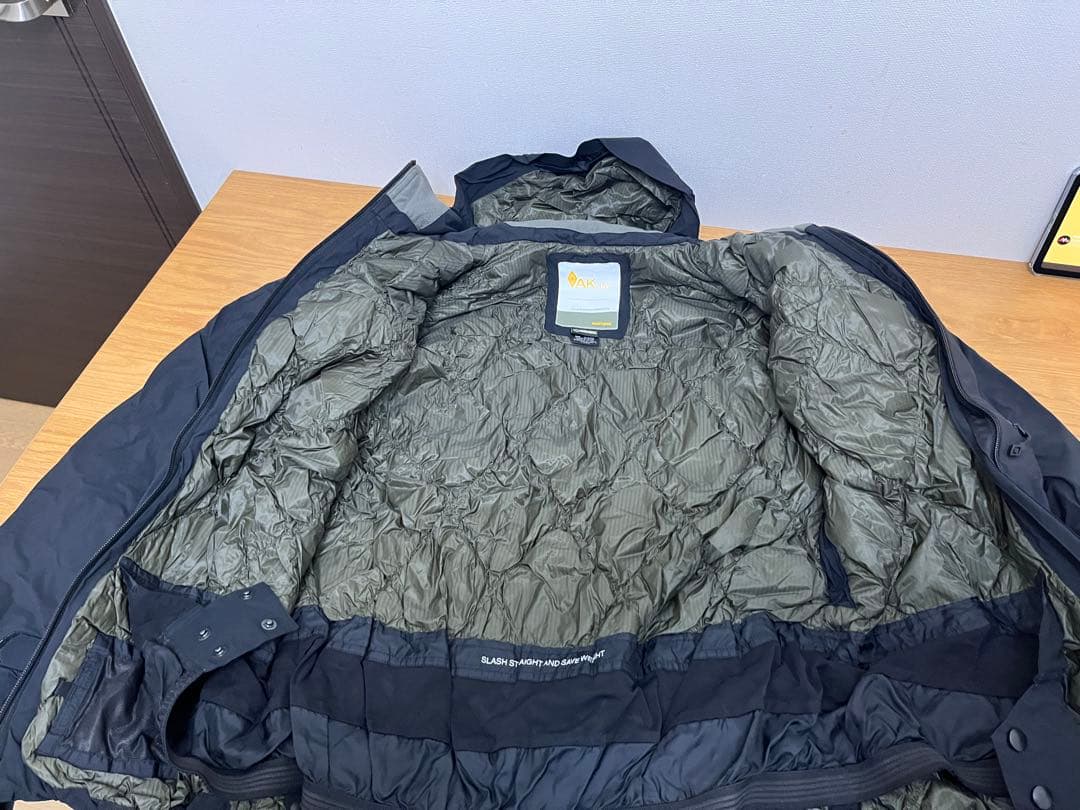 Burton AK457 ダウンジャケット Mサイズ 藤原ヒロシ着用