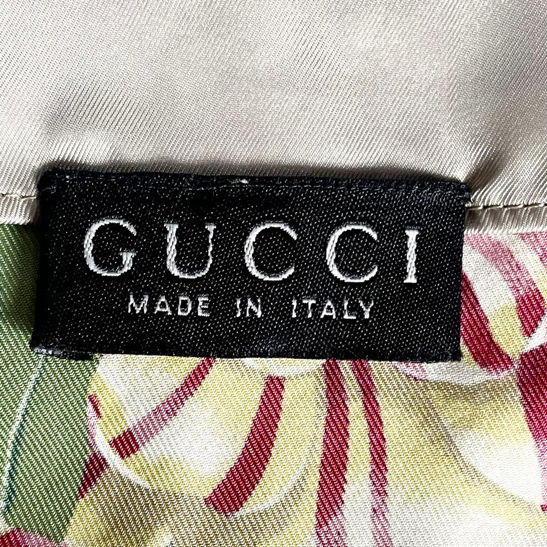 グッチ　GUCCI トムフォード期　ブラウス　花柄　金ボタン　シルク