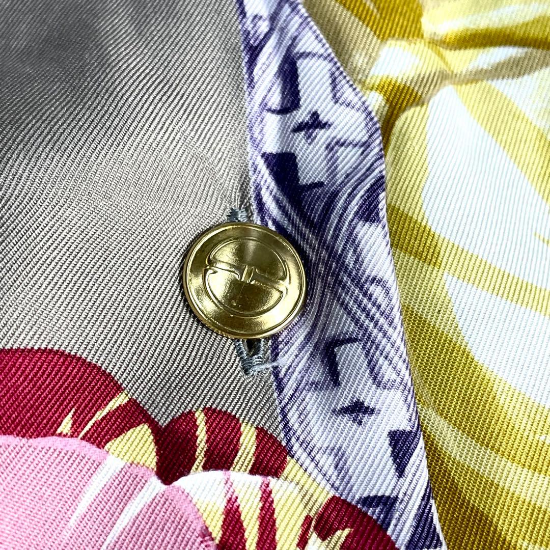 グッチ　GUCCI トムフォード期　ブラウス　花柄　金ボタン　シルク