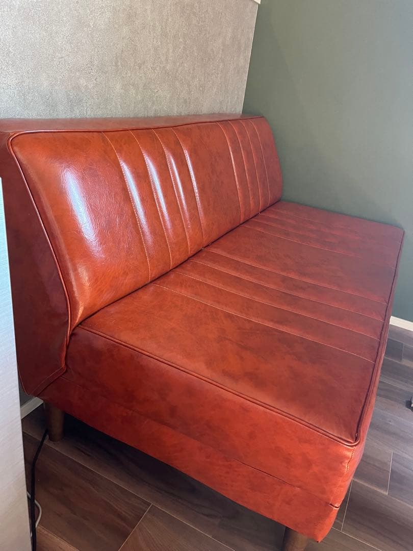 今日明日香ページniko and ソファ