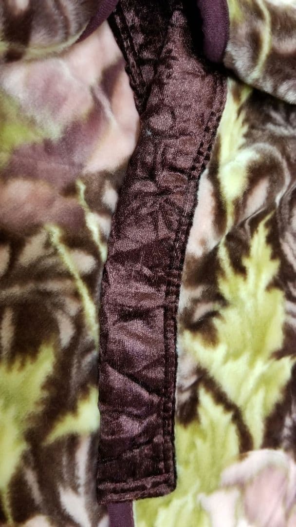 毛布(かいまき)夜着(袖付)、アクリル100%、シングル浮き彫り毛布、チンチラ衿