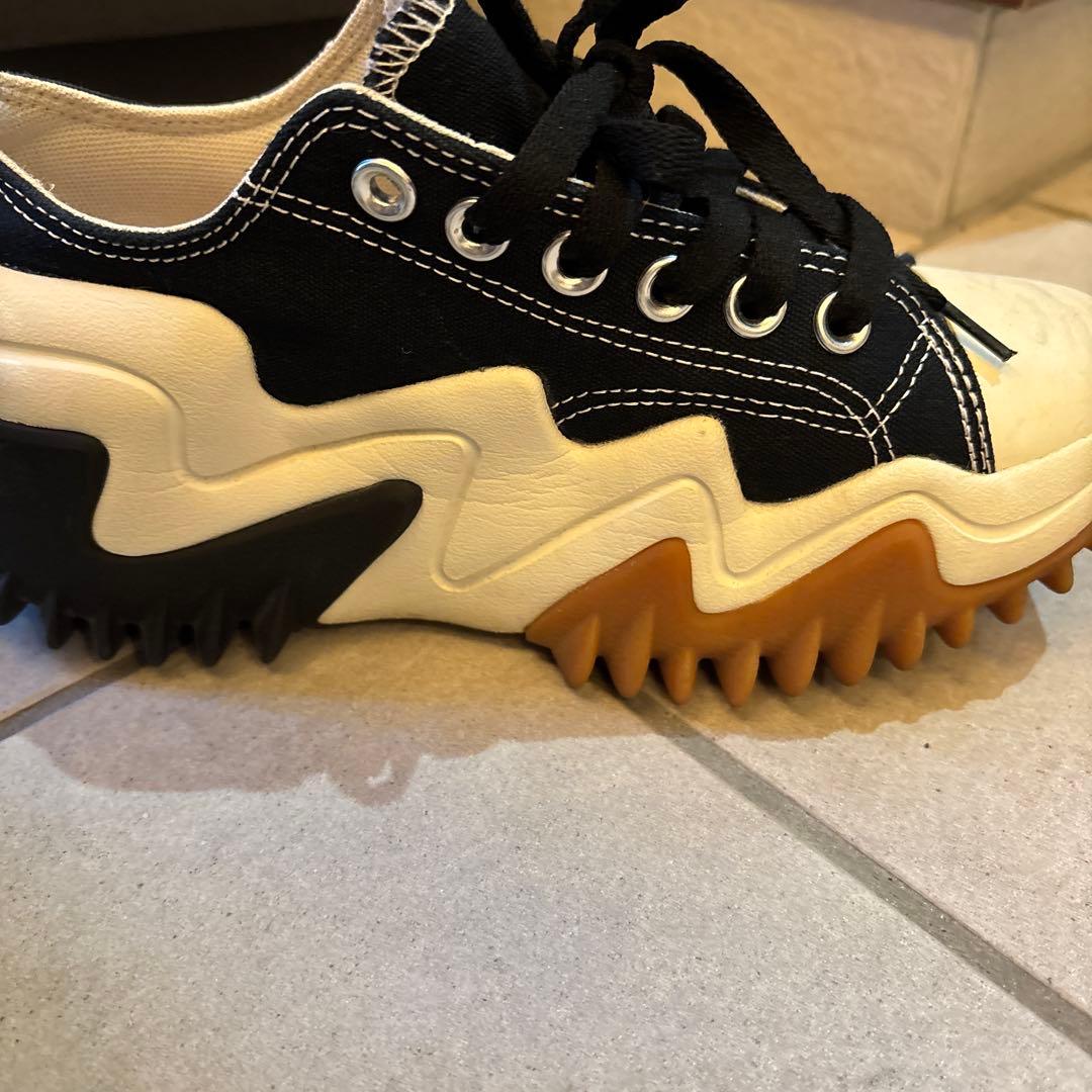 コンバースランスターモーション　ローカット黒22.5センチ