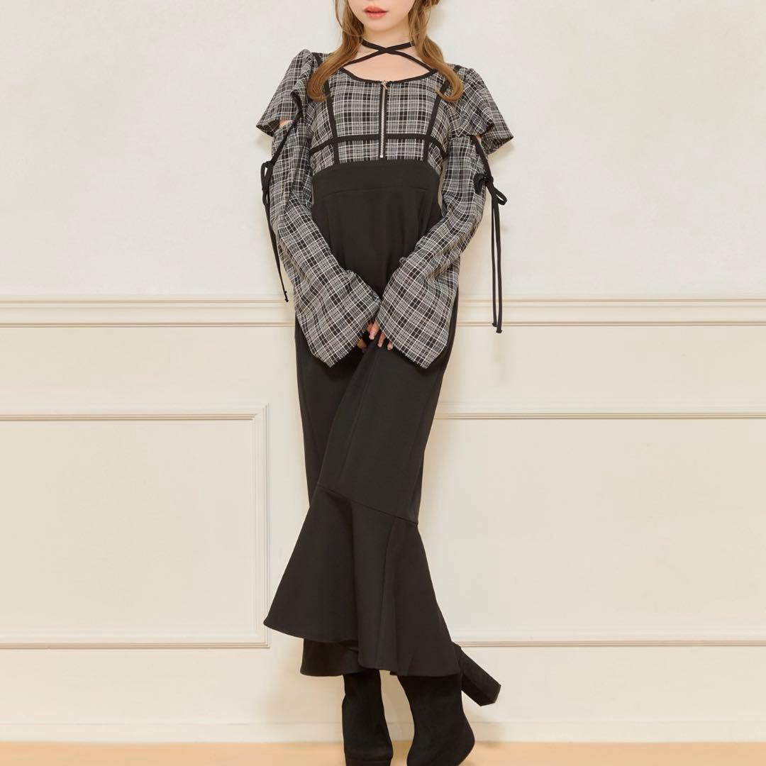 長袖フレアマーメイドワンピース 新品未使用