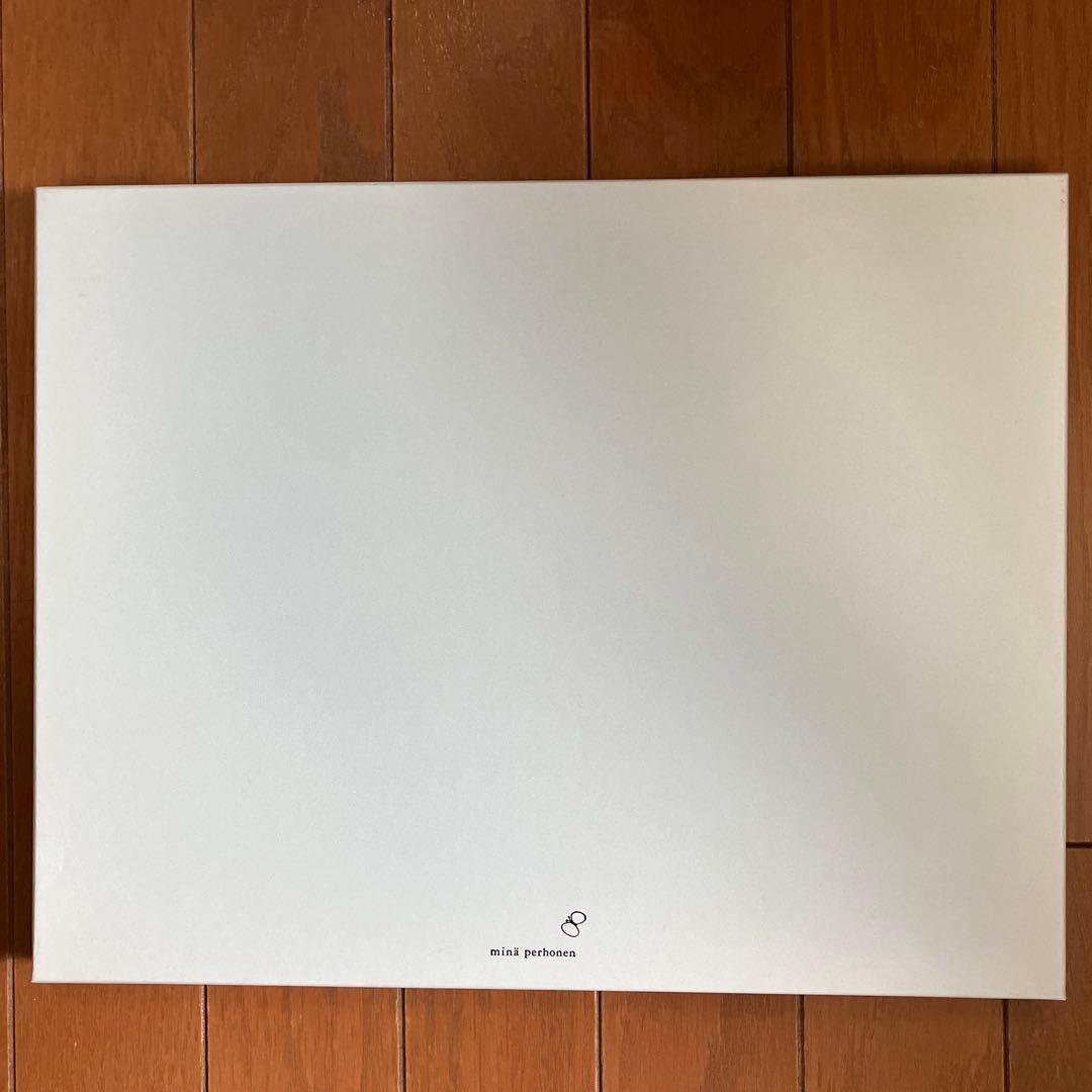 ミナペルホネン　oasis 天然木 木製 トレイ