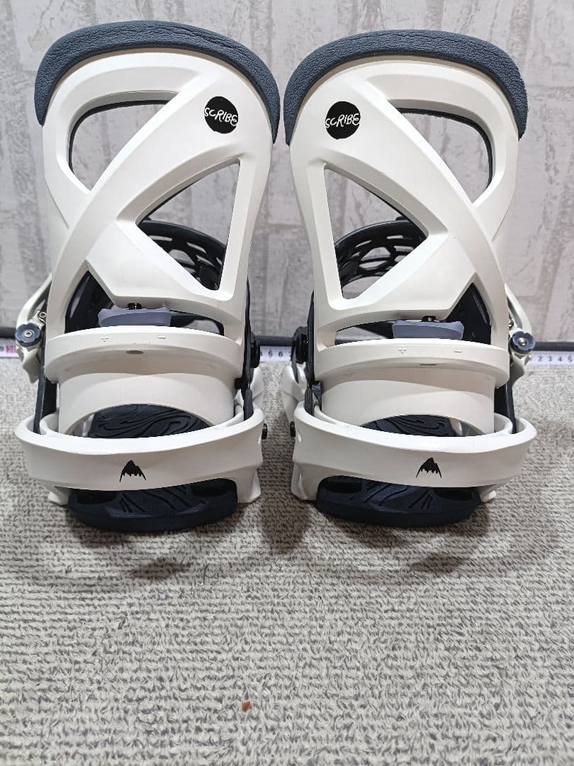 レディースBURTON scribe Mサイズ Re:Flex　バートン