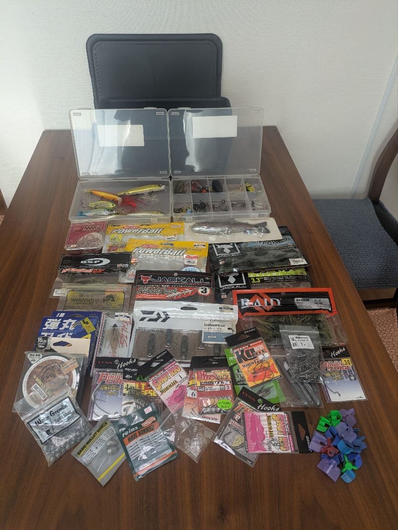 【激安】バス釣り引退セット 2　まとめ売り ルアー/ワーム/針/テグス 等々