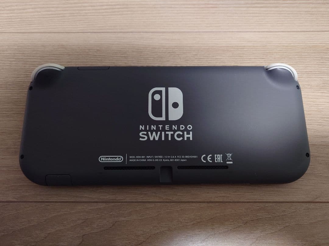 Nintendo　SwitchLite