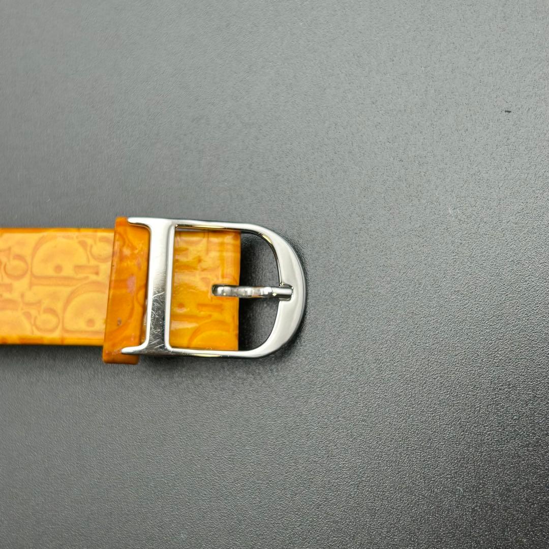 美品 Christian Dior シェル文字盤 レディース 電池新品