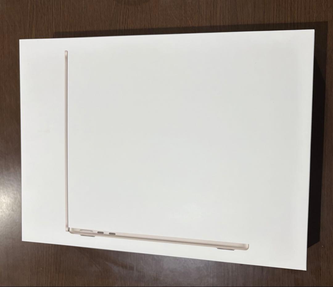 あ*ん様 ほぼ新品！充放電2回 MacBookAir A2681 256GB
