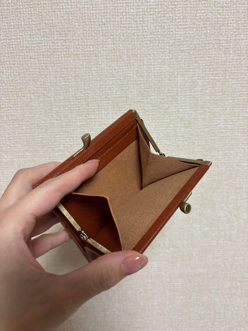 新品未使用/IL BISONTE 二つ折り財布 レンガ 保存袋付き