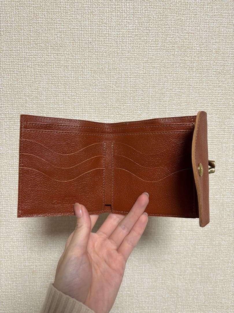 新品未使用/IL BISONTE 二つ折り財布 レンガ 保存袋付き