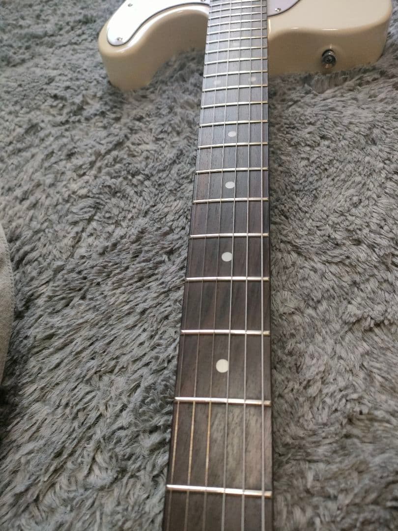 PlayTech テレキャスタータイプ エレキギター　白　本体のみ　USED